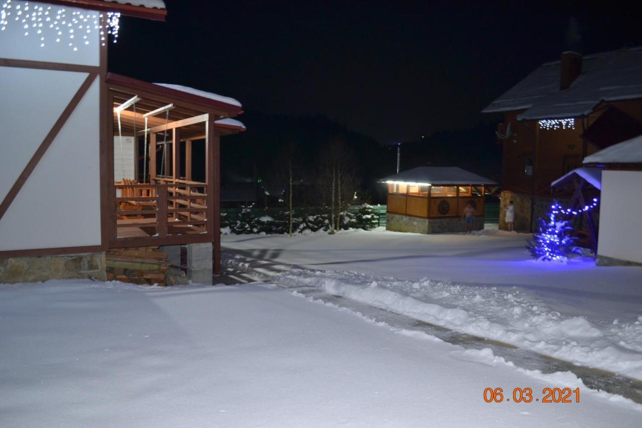 Aura Karpat Hotell Bukovel Exteriör bild
