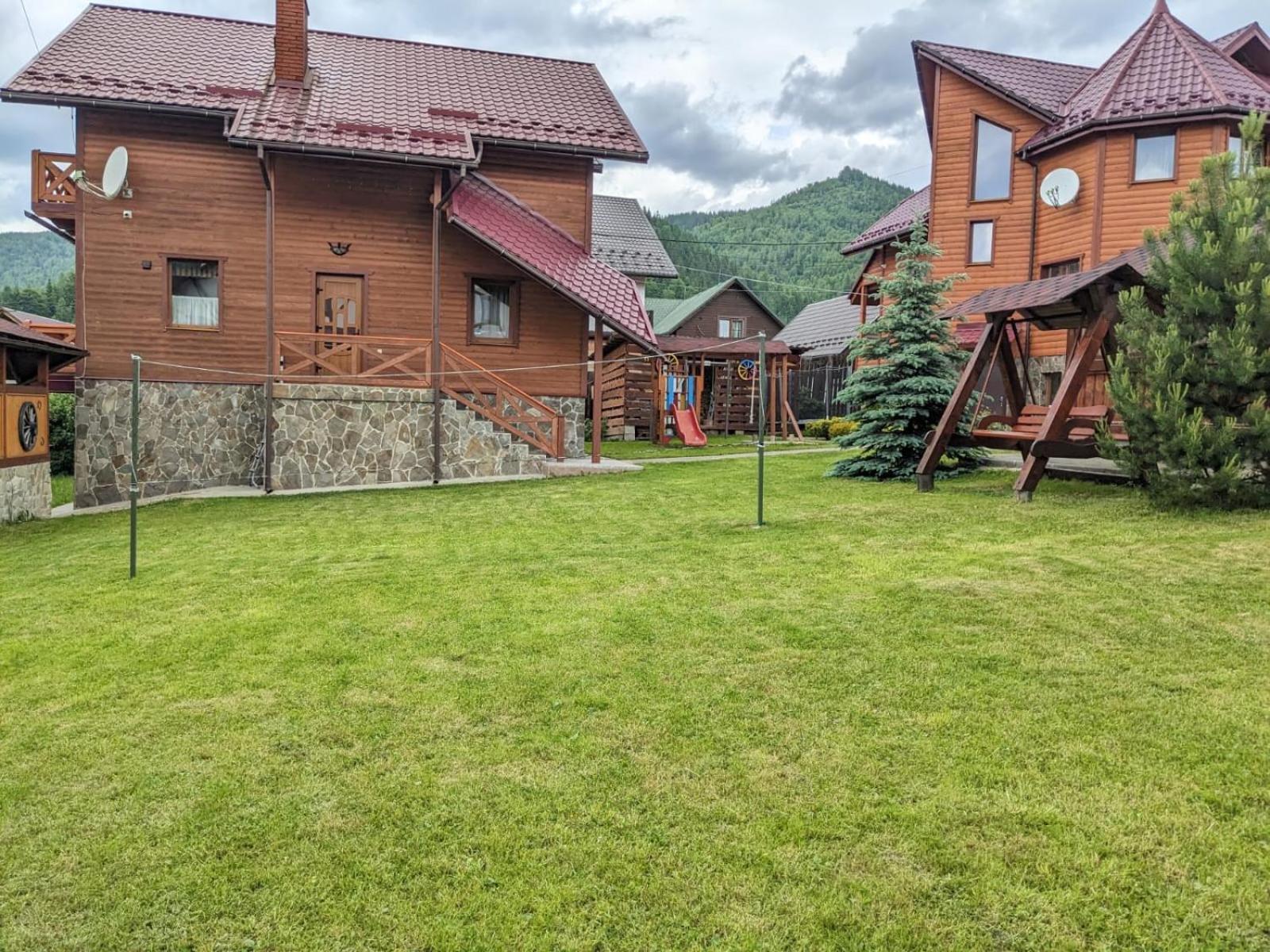 Aura Karpat Hotell Bukovel Exteriör bild