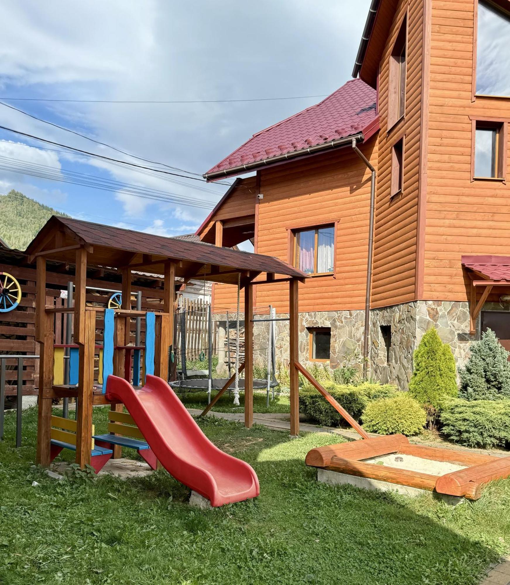 Aura Karpat Hotell Bukovel Exteriör bild