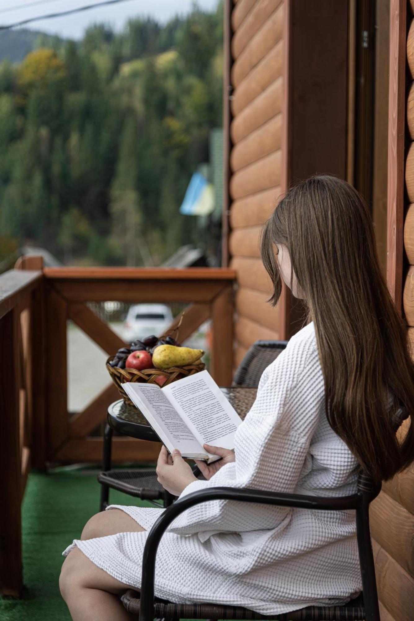 Aura Karpat Hotell Bukovel Exteriör bild
